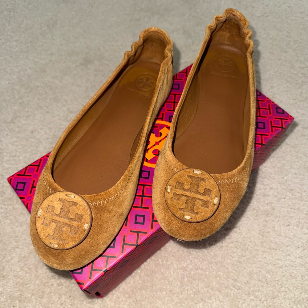 Tory Burch Caramel Suede Logo Ballet Flats